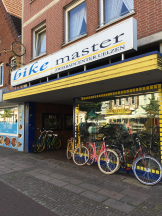 Firmenansicht von „bikemaster Zweiradcenter“