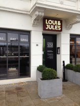 Firmenansicht von „Loui & Jules“